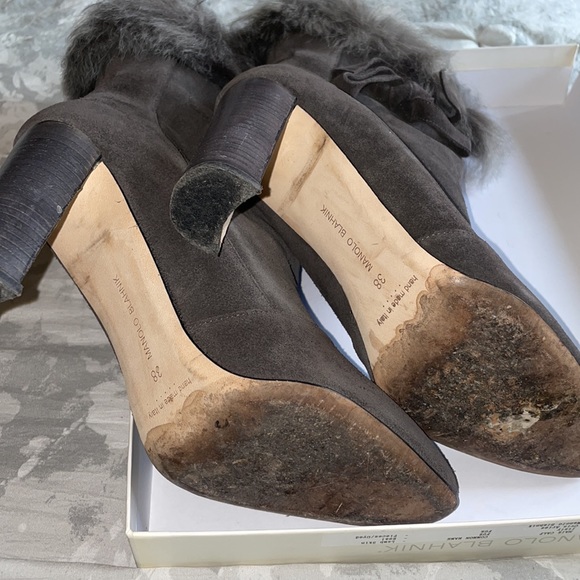 MANOLO BLAHNIK BELEMFU GREY SUEDE FUR BOOTS - Picture 4 of 4